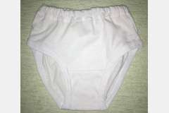 Трусы белые на девочку