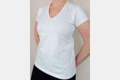 Футболка жіноча біла