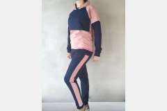 Костюм женский с капюшоном 2-х нитка пенье