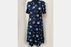 Халат на гудзиках з поясом